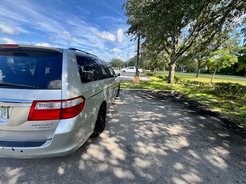 Used 2005 Honda Odyssey Touring image 10