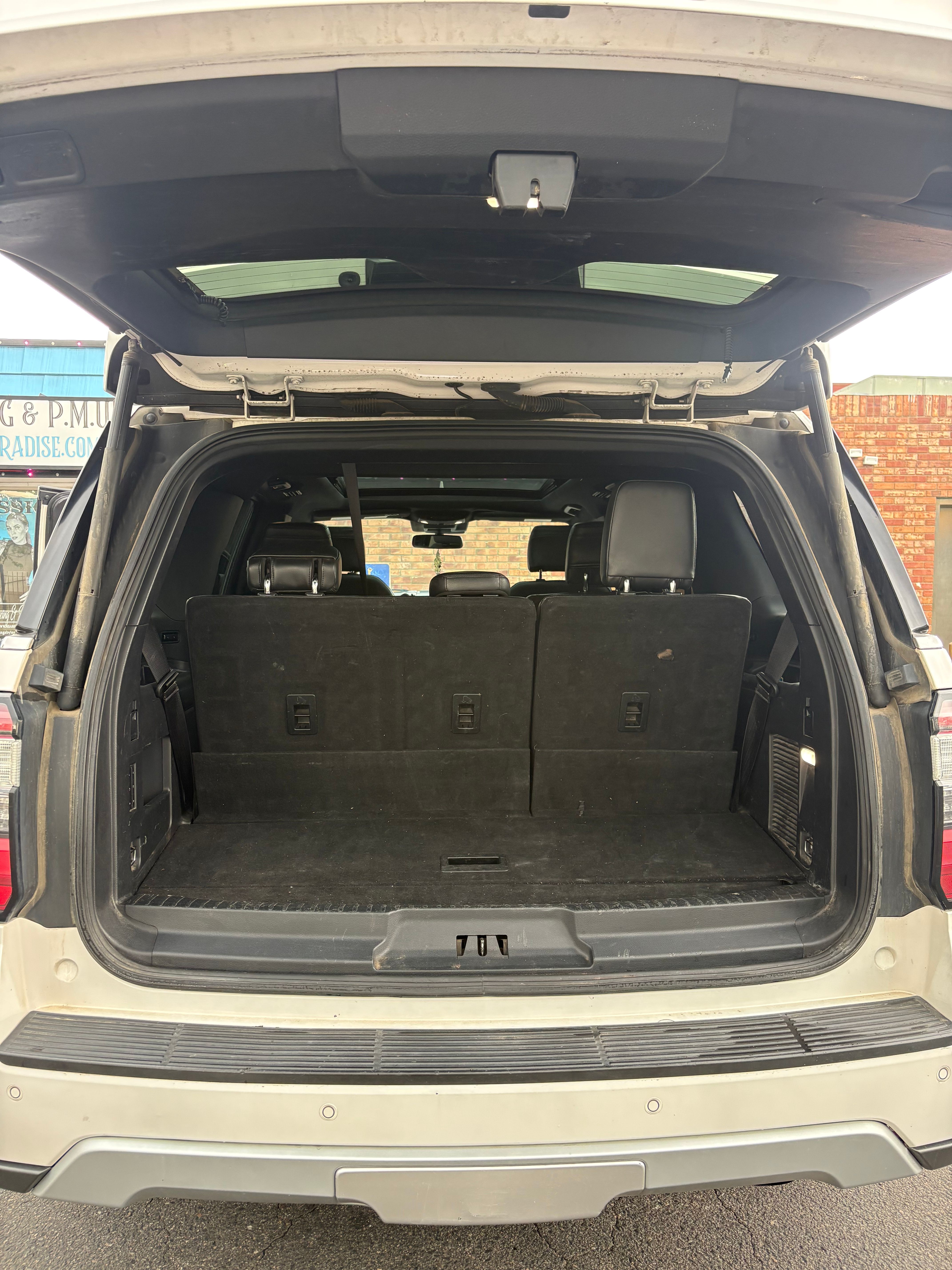 Used 2018 Ford Expedition Limited w/ Equipment Group 301A AWD/4WD image 14