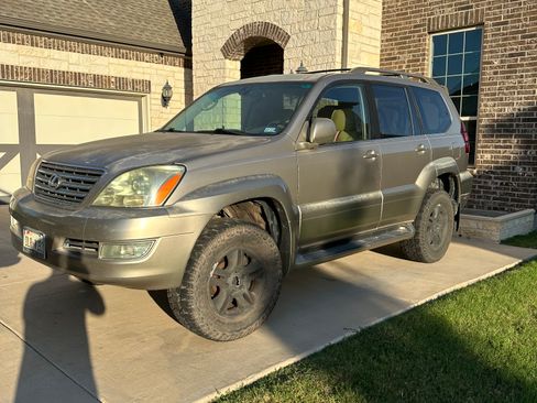 Used 2005 Lexus GX 470 image 4