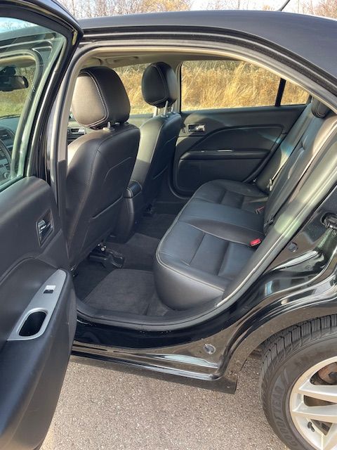 Used 2012 Ford Fusion SEL FWD image 9