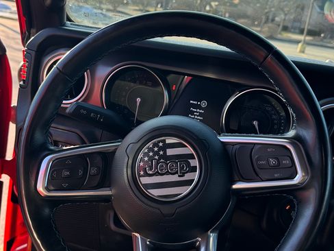 Used 2022 Jeep Wrangler Unlimited Rubicon 4xe w/ Steel Bumper Group image 10