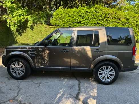 Used 2011 Land Rover LR4 HSE LUX AWD/4WD image 1