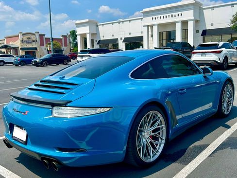 Used 2013 Porsche 911 Carrera 4S image 2