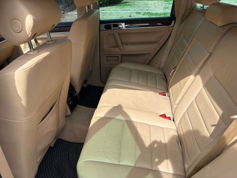 Used 2008 Volkswagen Touareg V6 image 23