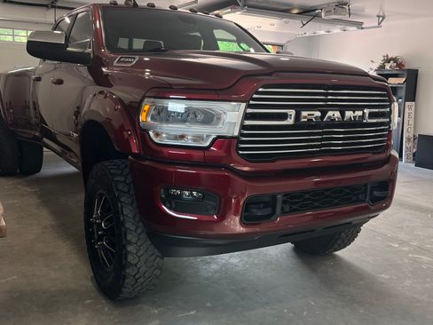 Used 2021 RAM 3500 Laramie AWD/4WD image 4