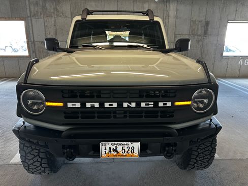Used 2023 Ford Bronco Black Diamond w/ Sasquatch Package image 15