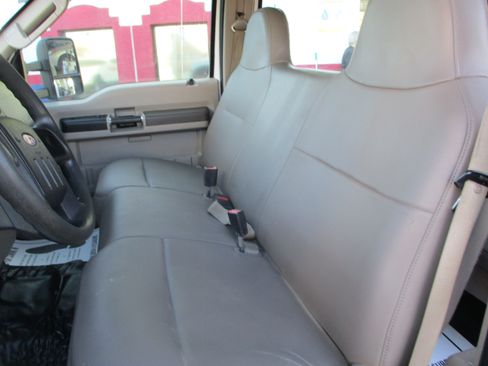 Used 2008 Ford F450 XL image 17