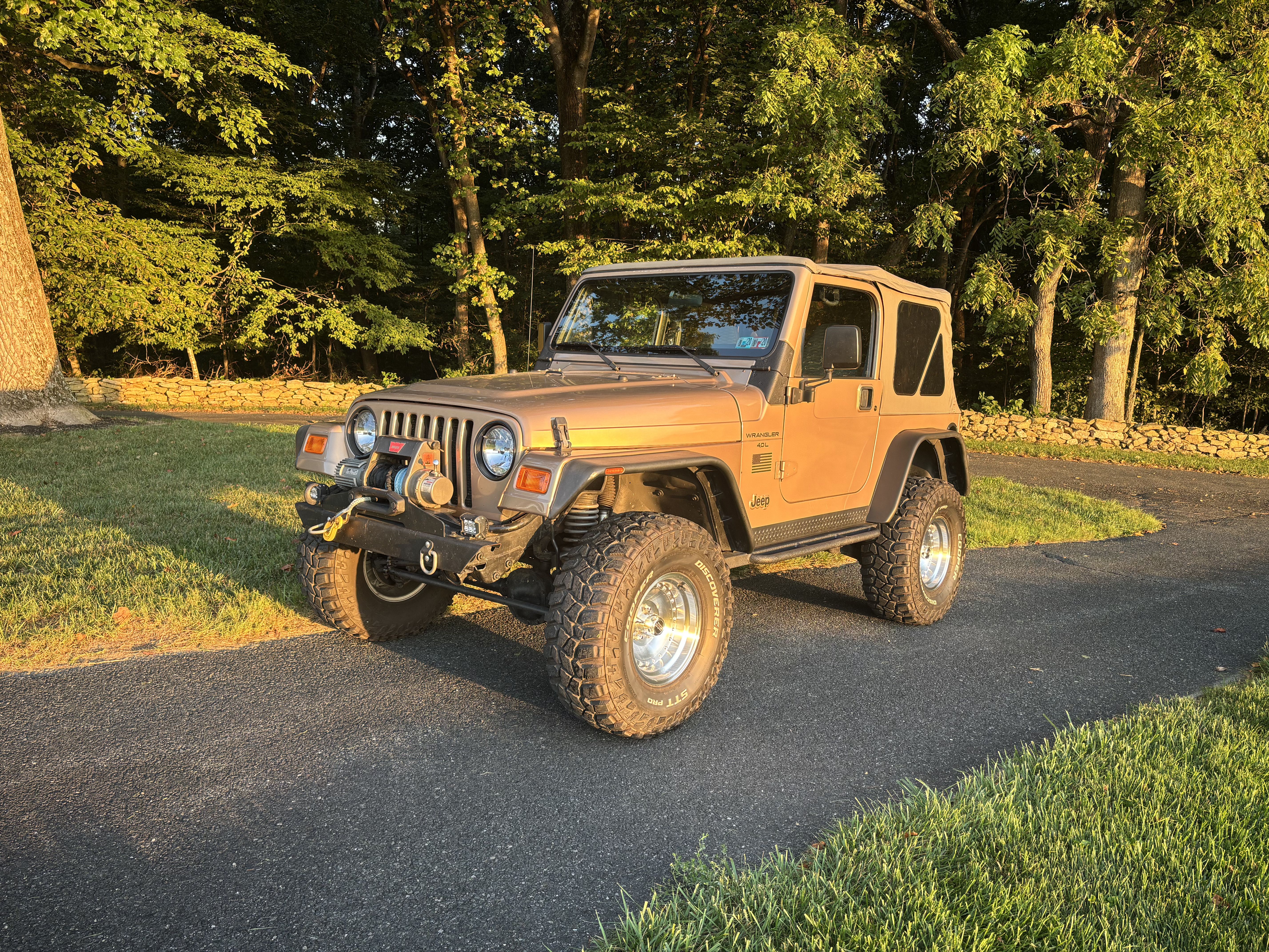 Used 2000 Jeep Wrangler Sport AWD/4WD image 11