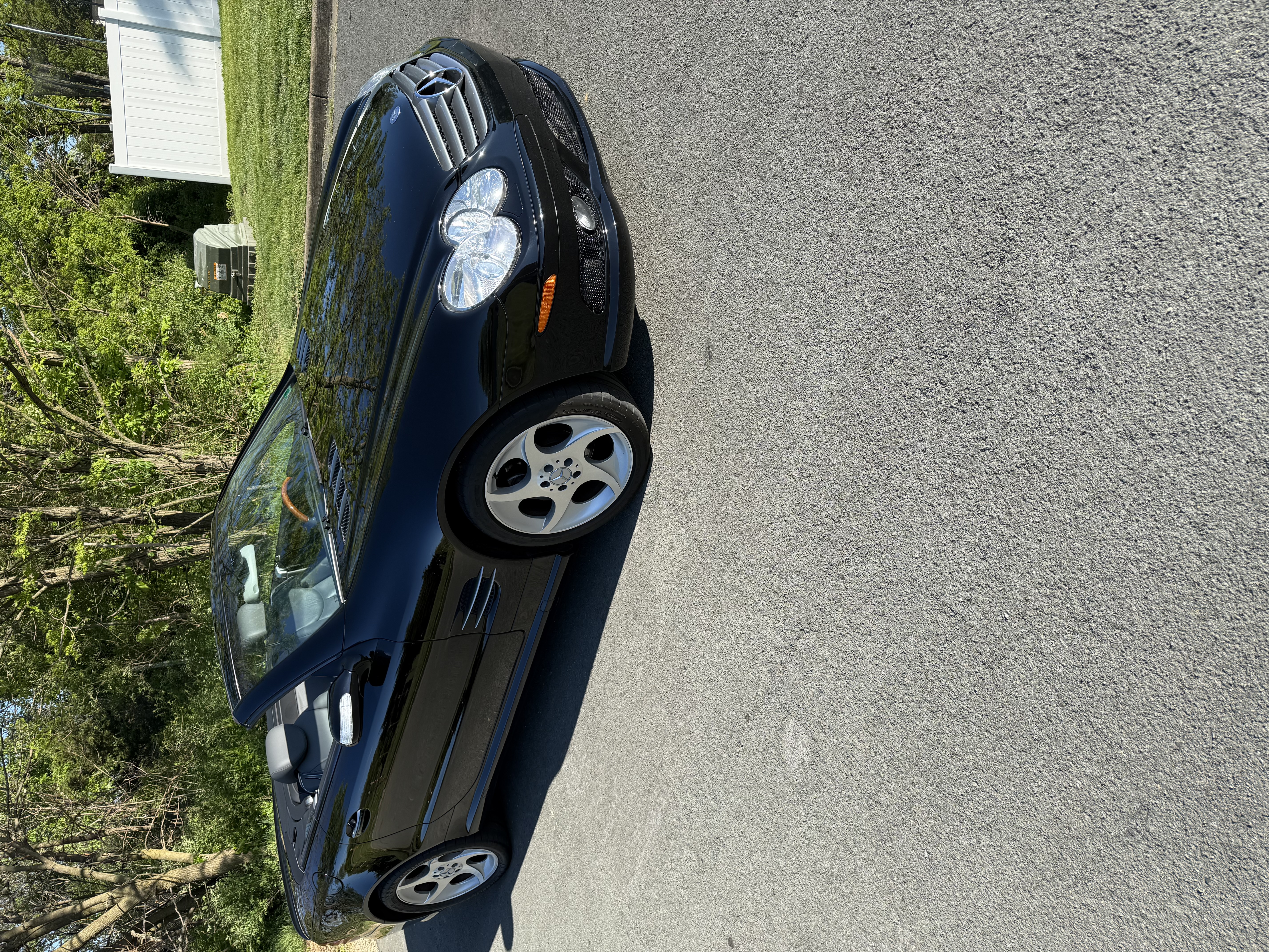 Used 2005 Mercedes-Benz SL 500 image 8