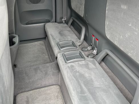 Used 2008 Toyota Tacoma 4x4 Access Cab V6 image 9