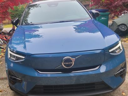 Used 2023 Volvo XC40 Recharge Plus