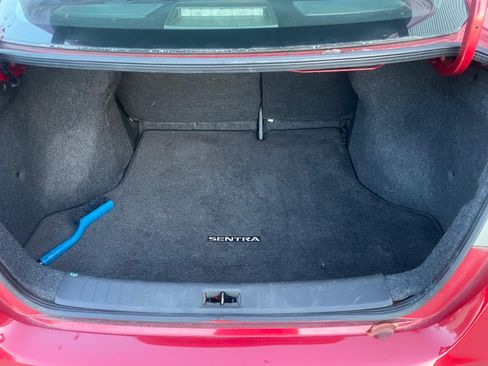 Used 2014 Nissan Sentra S image 15