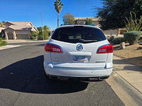 Used 2016 Buick Enclave Leather image 6