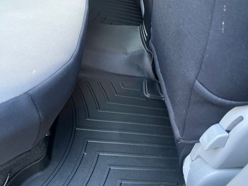 Used 2013 Toyota Tacoma PreRunner image 17