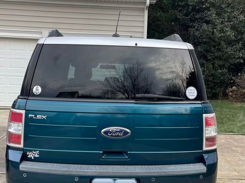 Used 2011 Ford Flex SE w/ Trailer Tow Pkg Class III image 4