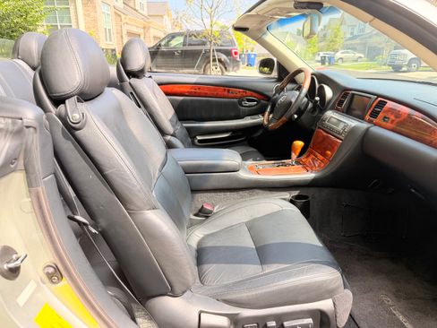 Used 2002 Lexus SC 430 Convertible RWD image 19