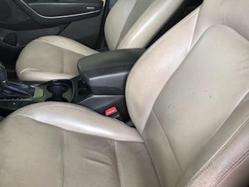 Used 2013 Hyundai Santa Fe Sport w/ Popular Equipment Pkg image 2