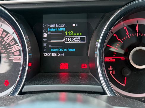 Used 2013 Ford Mustang GT Premium RWD image 13