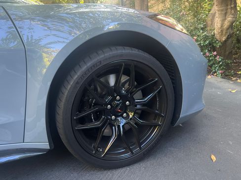 Used 2024 Chevrolet Corvette Z06 w/ Stealth Interior Trim Package image 16