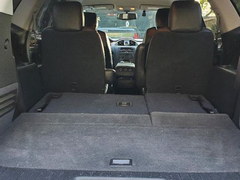 Used 2012 Buick Enclave Convenience FWD image 12