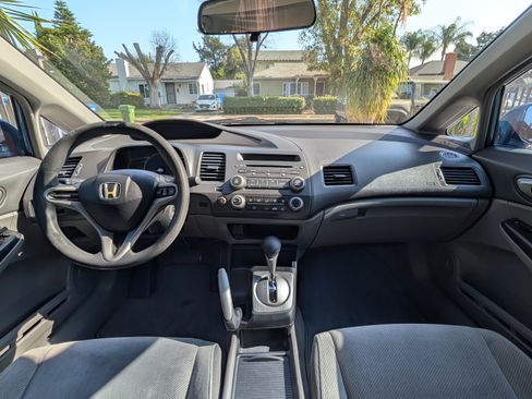 Used 2010 Honda Civic LX image 12