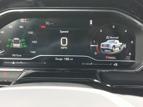 Used 2024 GMC Sierra 1500 Elevation image 12