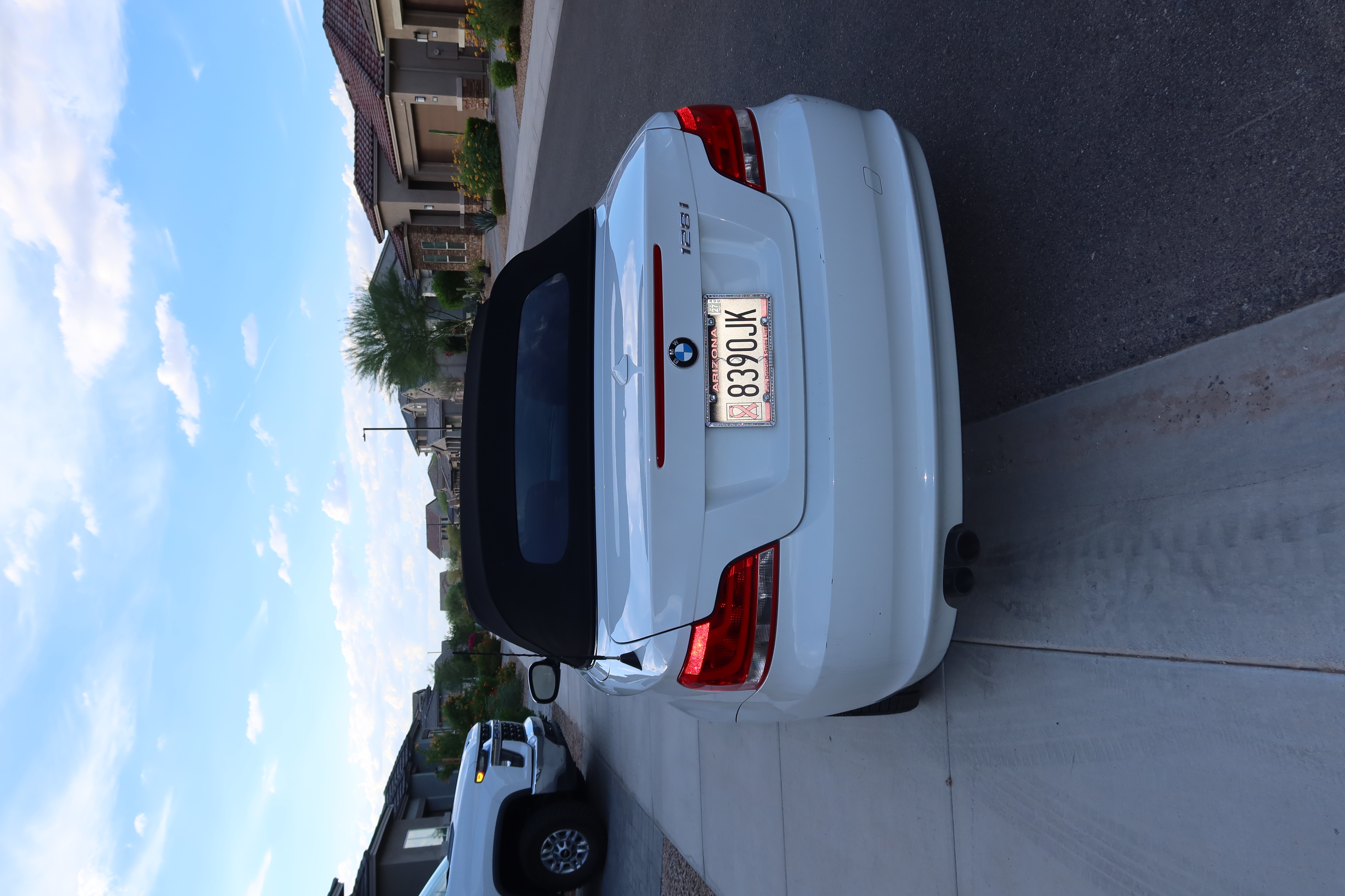 Used 2012 BMW 128i Convertible RWD image 6