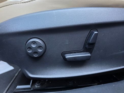 Used 2014 Tesla Model S 85 image 15