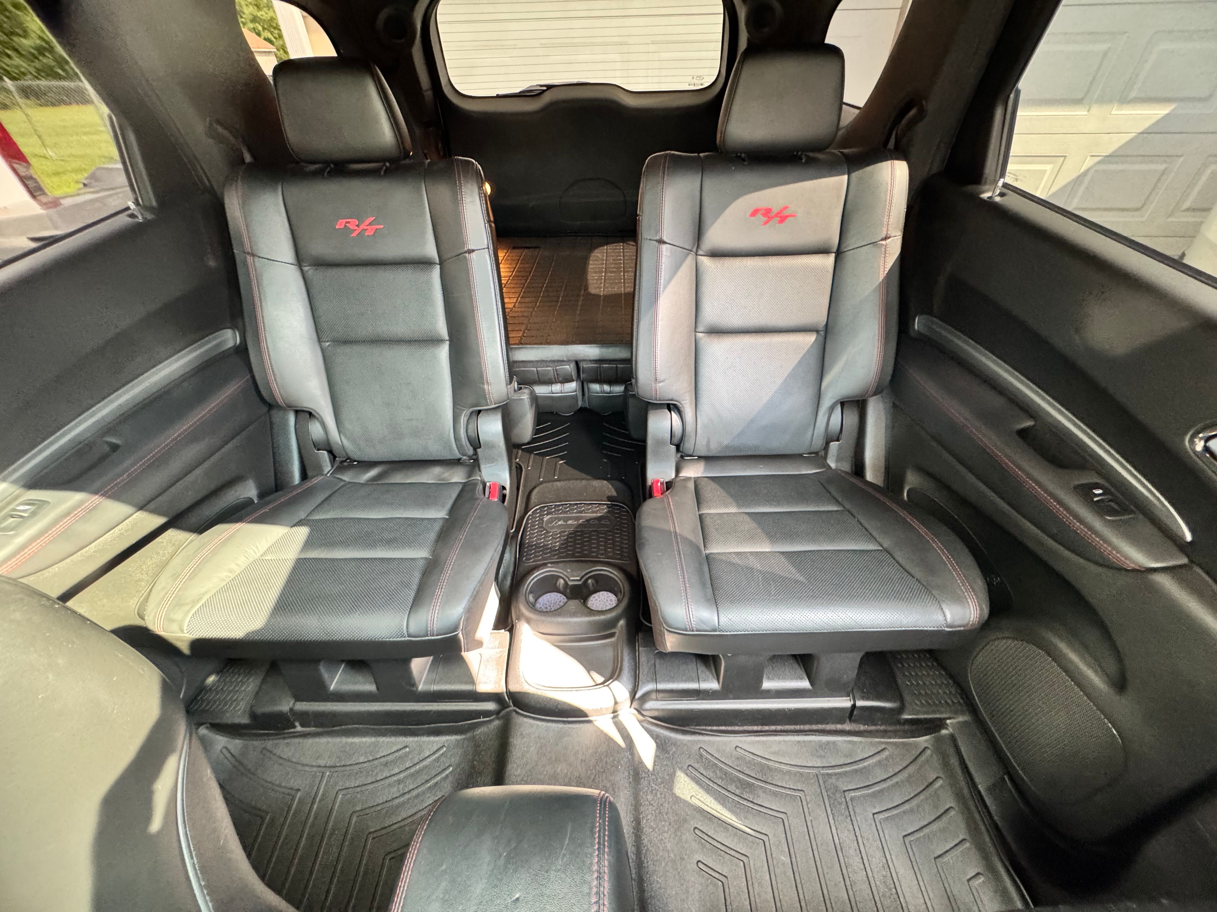 Used 2018 Dodge Durango R/T w/ Technology Group AWD/4WD image 9