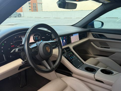 Used 2022 Porsche Taycan RWD image 26