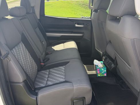 Used 2021 Toyota Tundra SR5 AWD/4WD image 10