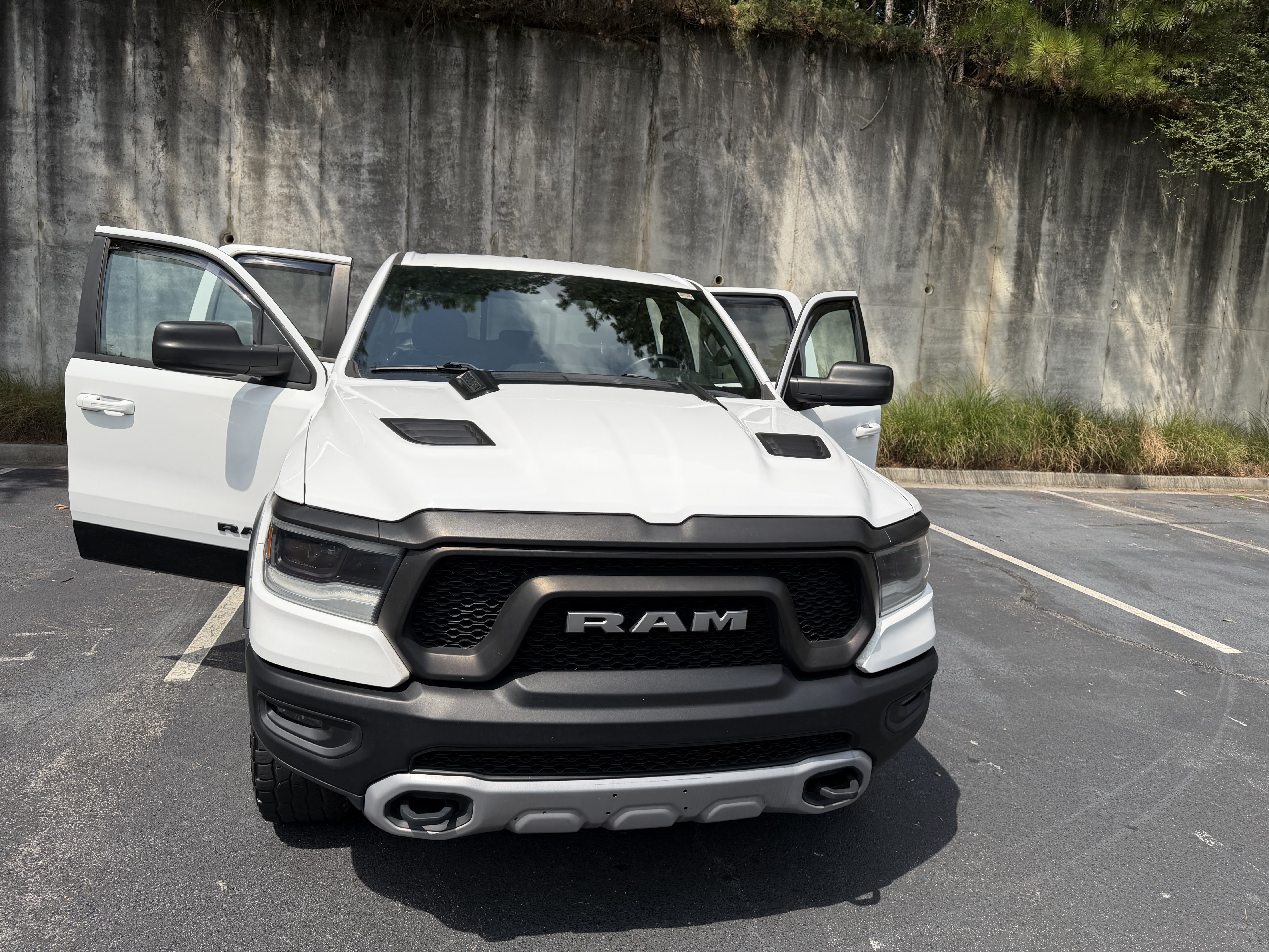 Used 2020 RAM 1500 Rebel AWD/4WD image 6