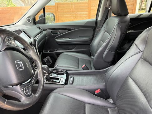 Used 2019 Honda Ridgeline RTL-E image 10