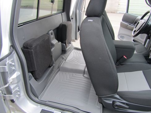 Used 2010 Ford Ranger XLT image 16