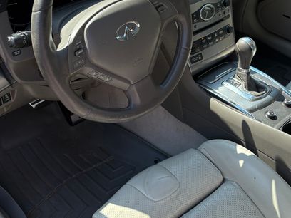 Used 2010 INFINITI G37 Journey