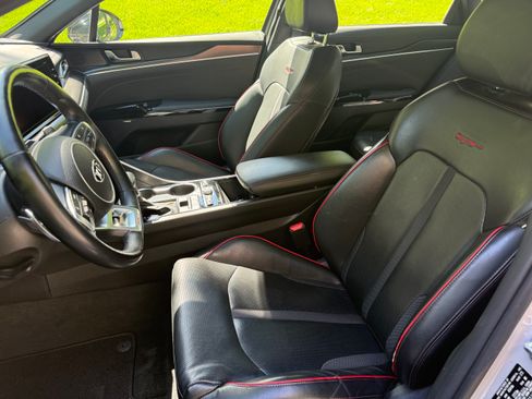 Used 2021 Kia K5 GT w/ GT1 Package FWD image 12