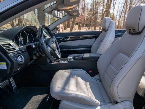 Used 2014 Mercedes-Benz E 350 Cabriolet image 12