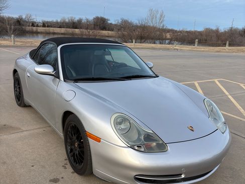 Used 2001 Porsche 911 Carrera image 1