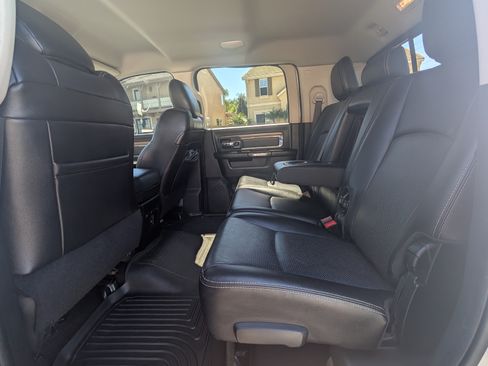 Used 2015 RAM 2500 Laramie image 6