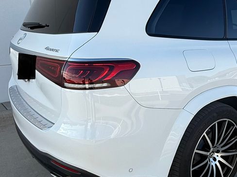 Used 2022 Mercedes-Benz GLS 450 4MATIC image 8