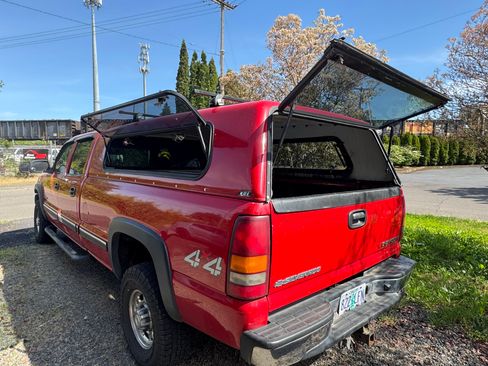 Used 2002 Chevrolet Silverado 2500 4x4 Crew Cab image 5