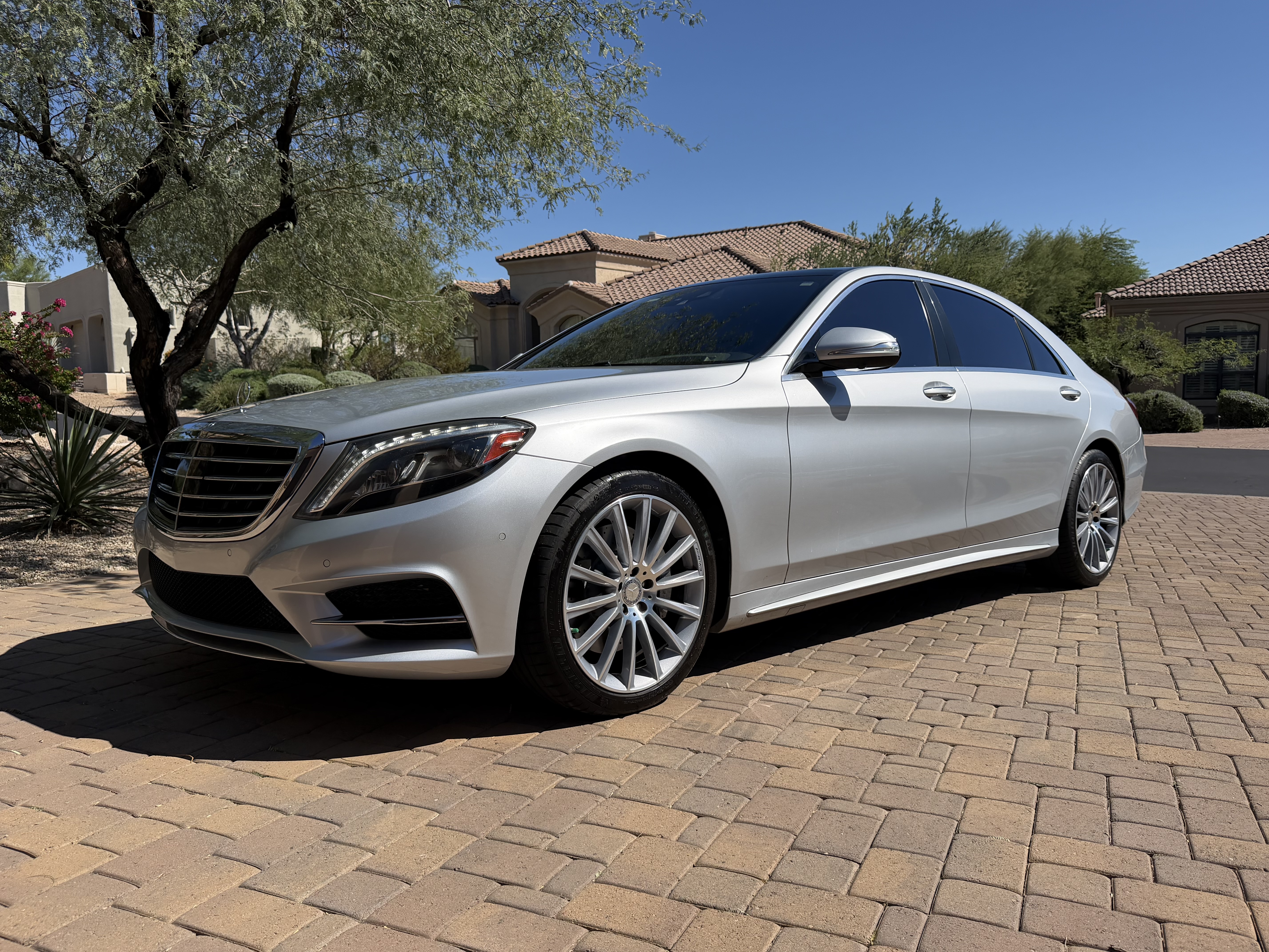 Used 2016 Mercedes-Benz S 550 Sedan image 1