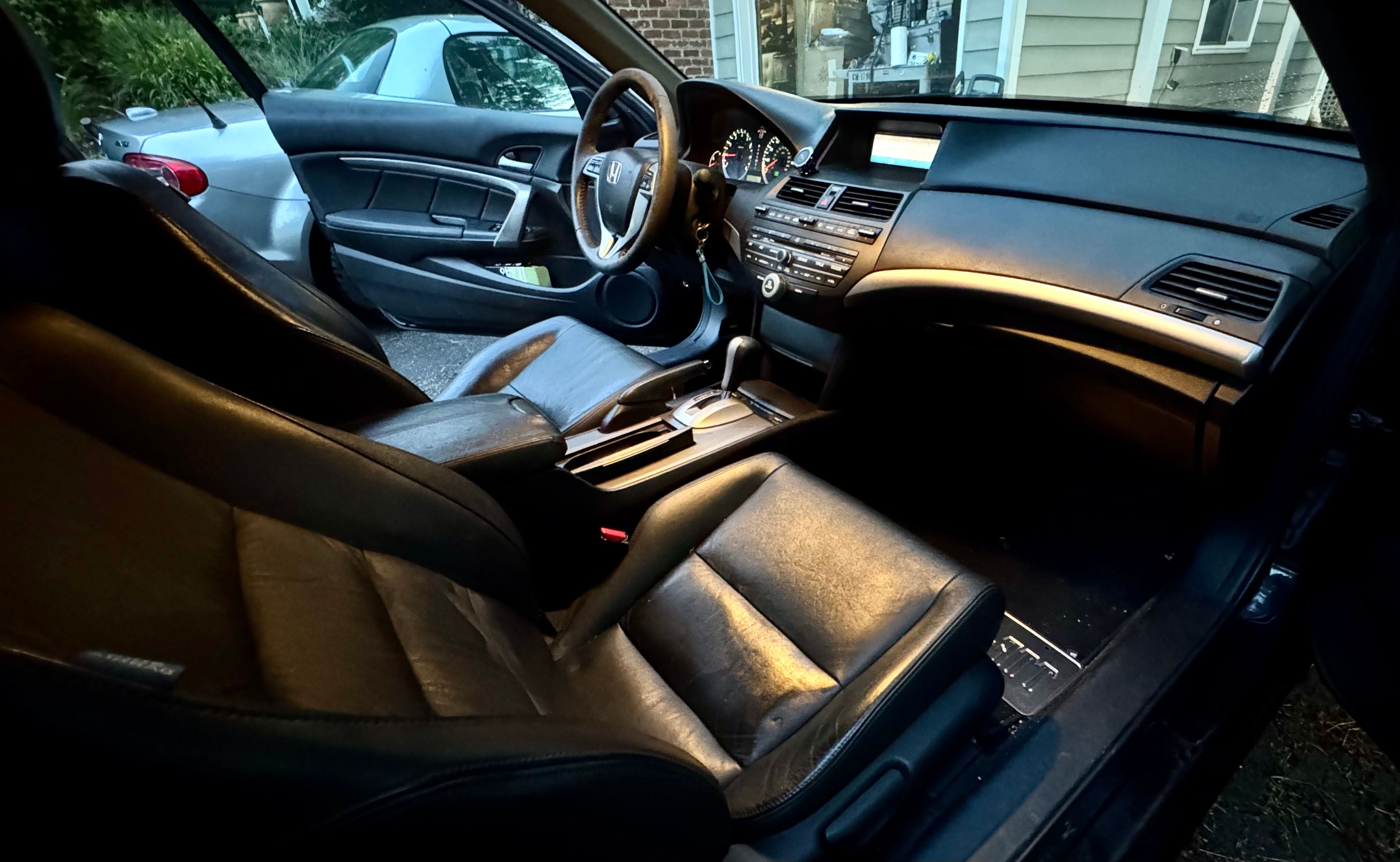 Used 2009 Honda Accord EX-L image 11
