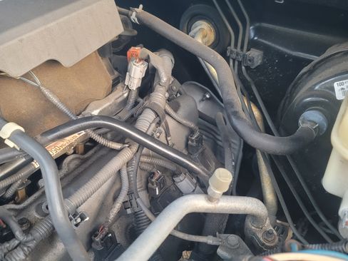 Used 2010 Toyota Tundra 2WD CrewMax w/ TRD Off-Road Pkg image 27