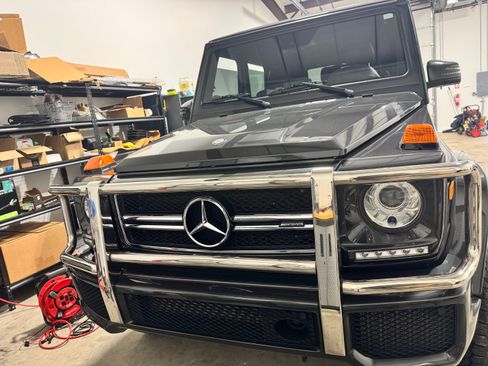 Used 2017 Mercedes-Benz G 63 AMG 4MATIC image 6