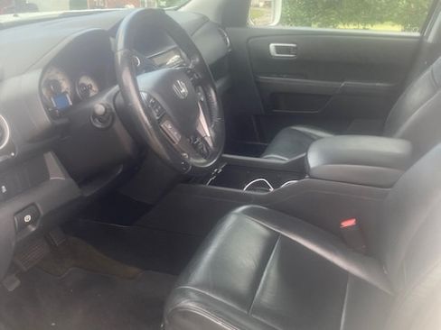 Used 2015 Honda Pilot Touring image 6