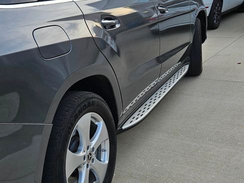 Used 2017 Mercedes-Benz GLS 450 4MATIC image 21