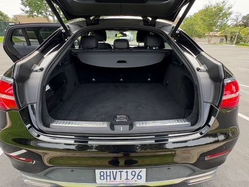 Used 2019 Mercedes-Benz GLC 300 4MATIC Coupe image 17