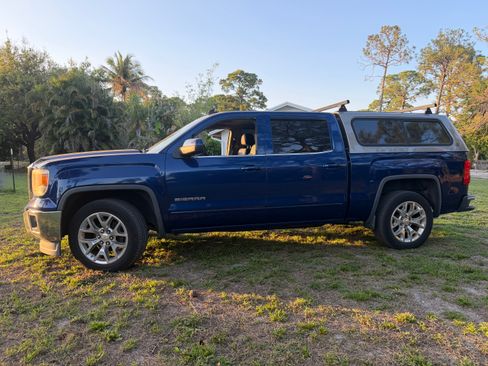 Used 2014 GMC Sierra 1500 SLE w/ SLE Value Package RWD image 1