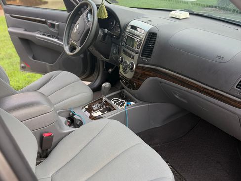 Used 2012 Hyundai Santa Fe GLS AWD/4WD image 9